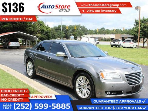Used 2011 Chrysler 300 C w/ Sound Group RWD image 4