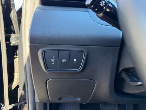 Used 2023 Hyundai Tucson Limited image 14