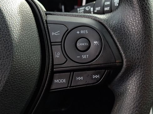 Used 2023 Toyota RAV4 XLE image 23