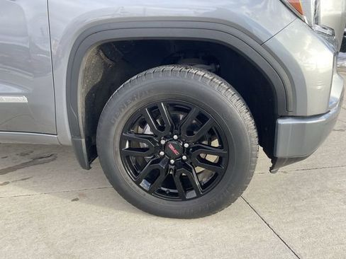 Used 2022 GMC Sierra 1500 Elevation image 21