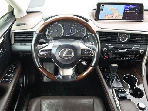 Used 2019 Lexus RX 350L FWD image 9