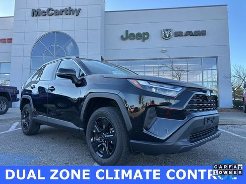 Used 2024 Toyota RAV4 XLE image 1