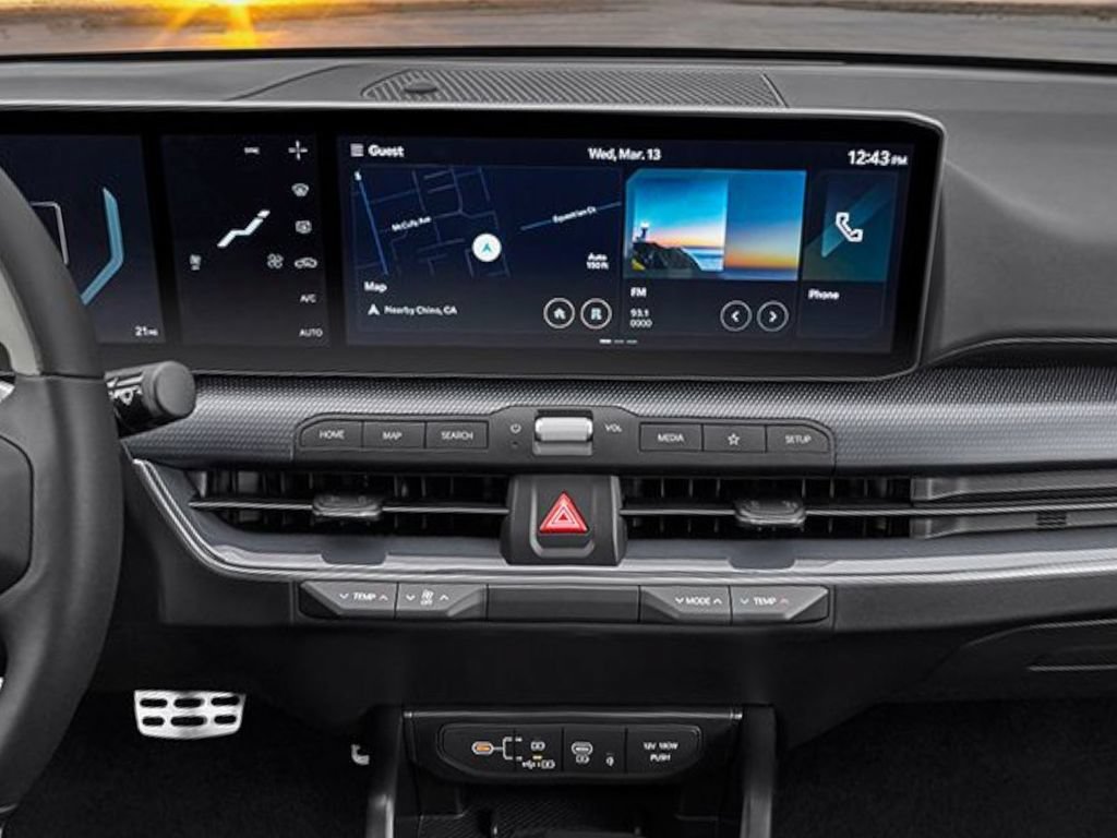 New 2026 Kia K4 GT-Line Turbo FWD image 9