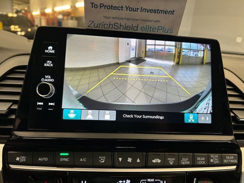Used 2025 Honda Odyssey EX-L image 17