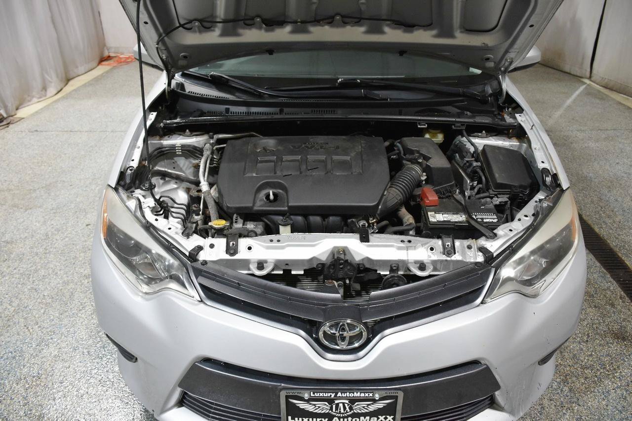Used 2016 Toyota Corolla LE FWD image 26