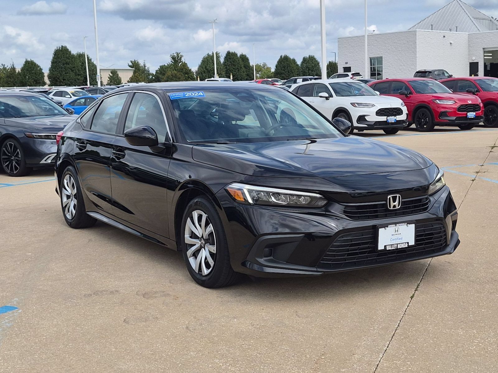 Used 2024 Honda Civic LX image 4