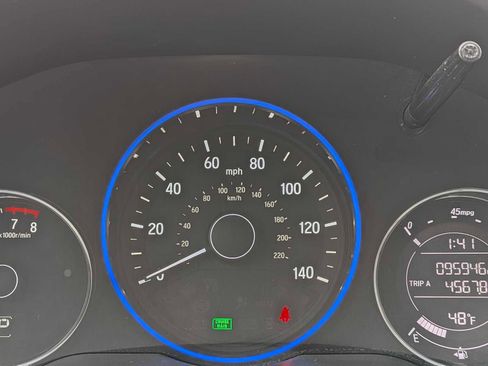 Used 2016 Honda HR-V EX image 28