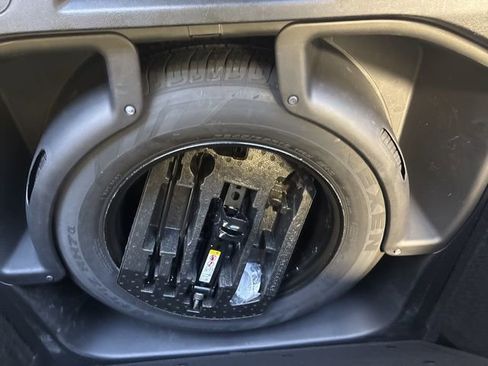 Certified 2020 Jeep Grand Cherokee Limited w/ Trailer Tow Group IV image 9