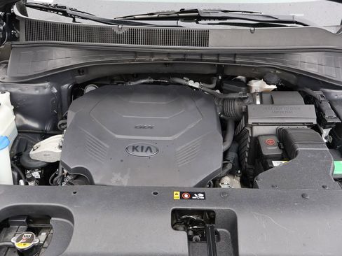 Used 2019 Kia Sorento LX image 13