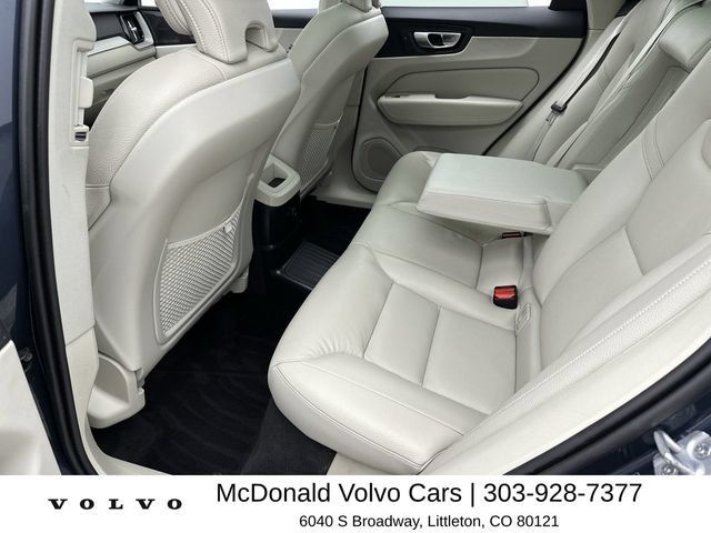 Certified 2024 Volvo XC60 T8 Plus w/ Protection Package Premier AWD/4WD image 23