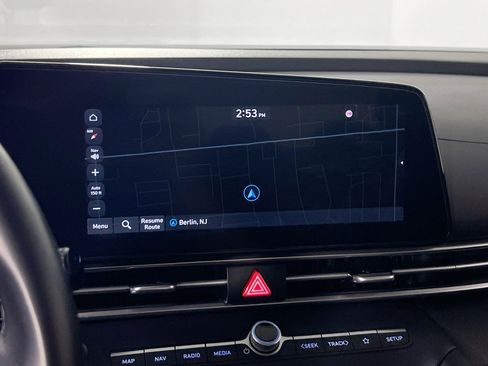 Used 2023 Hyundai Elantra SEL w/ Convenience Package image 13