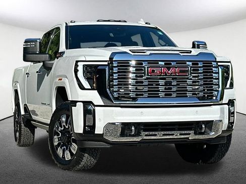 Used 2024 GMC Sierra 2500 Denali w/ Denali Reserve Package AWD/4WD image 2