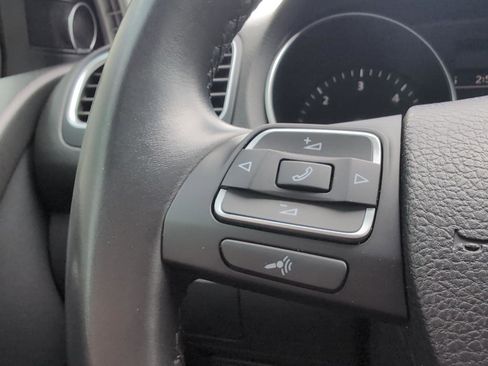 Used 2013 Volkswagen Golf TDI FWD image 18