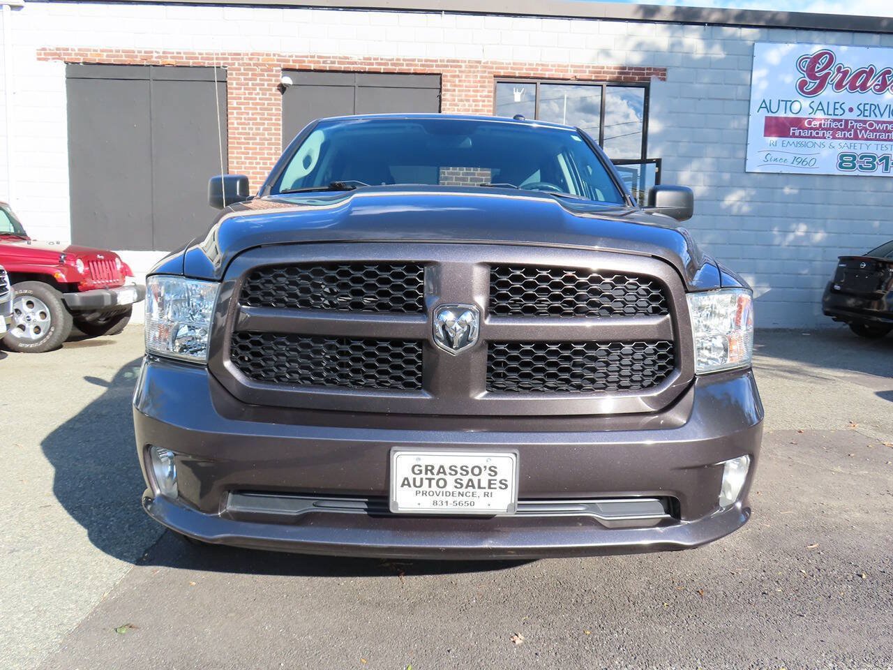 Used 2018 RAM 1500 Express w/ Express Value Package AWD/4WD image 6
