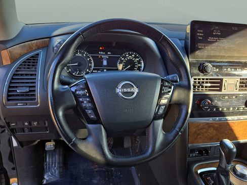 Used 2024 Nissan Armada SL image 35