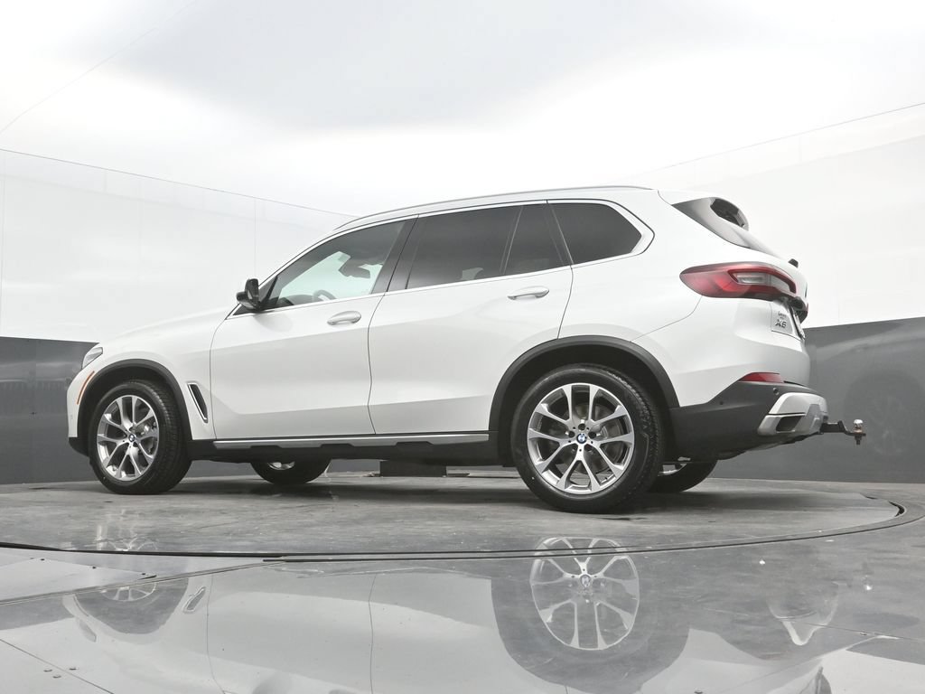 Used 2022 BMW X5 sDrive40i w/ Premium Package RWD image 43