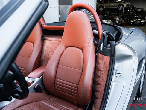 Used 1998 Porsche Boxster image 16