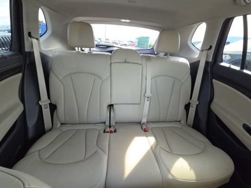 Used 2020 Buick Envision Essence w/ Experience Buick Package FWD image 28