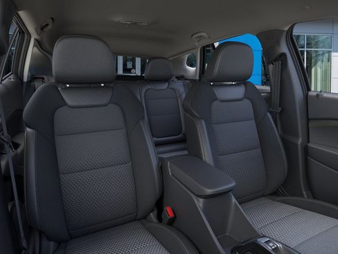 New 2026 Chevrolet Trax LT w/ Driver Confidence Package image 16