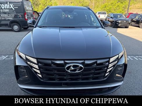 Certified 2023 Hyundai Tucson SEL w/ Winter Package AWD/4WD image 8