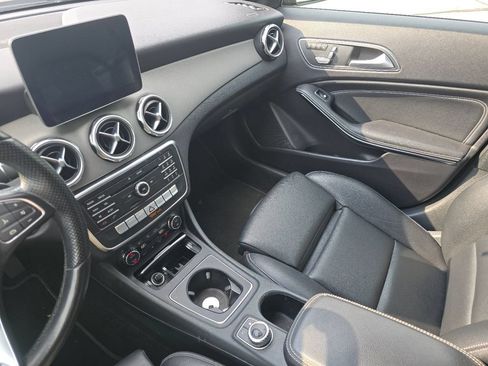 Certified 2020 Mercedes-Benz GLA 250 image 26