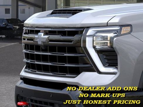 New 2026 Chevrolet Silverado 2500 LTZ w/ LTZ Plus Package AWD/4WD image 13
