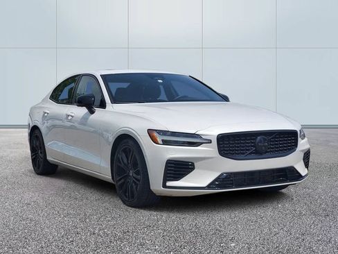 Certified 2024 Volvo S60 T8 Plus w/ Climate Package AWD/4WD image 3