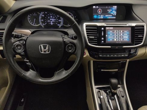 Used 2016 Honda Accord EX-L image 22