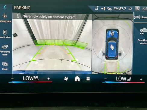 New 2026 BMW X1 xDrive28i w/ Technology Package AWD/4WD image 15