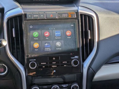 Used 2022 Subaru Ascent Limited w/ Technology Package image 12