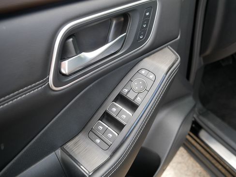 Certified 2023 Nissan Rogue Platinum w/ Platinum Premium Package AWD/4WD image 19