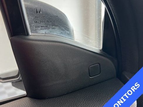 Used 2022 Honda Pilot TrailSport image 16