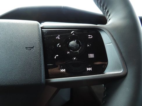 Used 2025 Nissan Murano SV AWD/4WD image 28
