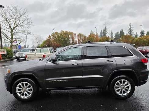 Used 2014 Jeep Grand Cherokee Laredo w/ Security & Convenience Group image 4