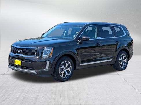 Used 2022 Kia Telluride EX AWD/4WD image 3