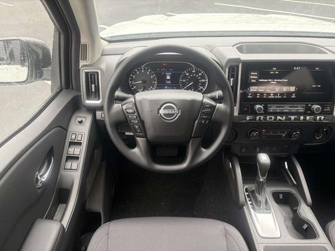 New 2026 Nissan Frontier SV w/ Tow Package RWD image 10
