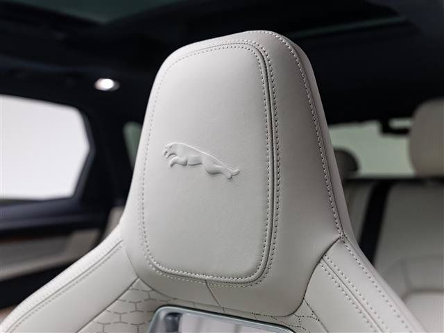 New 2026 Jaguar F-PACE R-Dynamic S AWD/4WD image 16