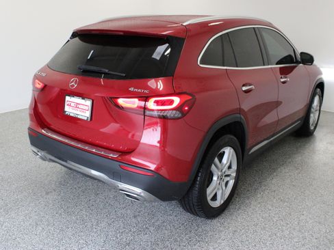 Used 2022 Mercedes-Benz GLA 250 4MATIC image 7