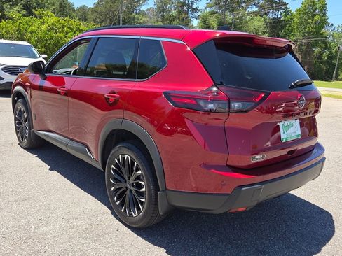 New 2026 Nissan Rogue SV FWD image 8
