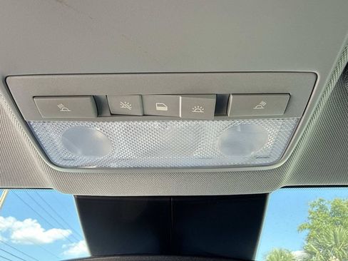 Used 2020 Chevrolet Trax LS FWD image 37