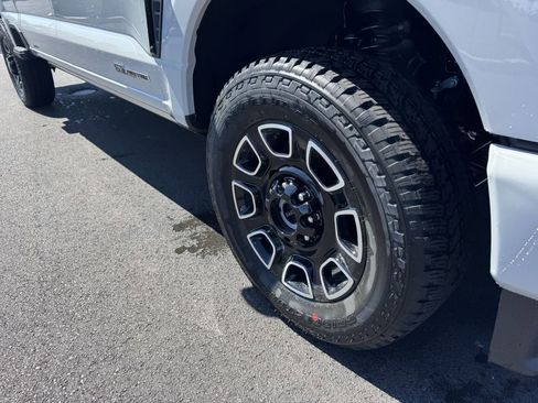 New 2026 Ford F350 Platinum image 12
