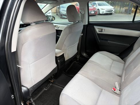 Used 2016 Toyota Corolla LE FWD image 16