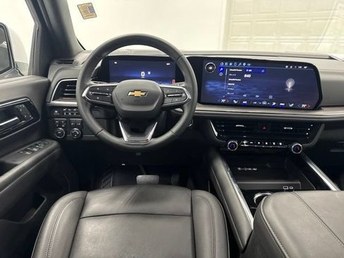 Used 2025 Chevrolet Tahoe LT AWD/4WD image 22