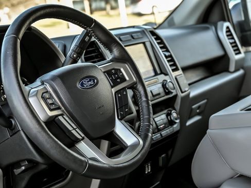 Used 2020 Ford F150 Lariat image 19