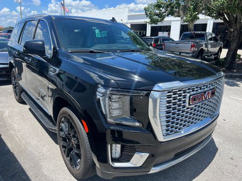 Used 2022 GMC Yukon Denali AWD/4WD image 1
