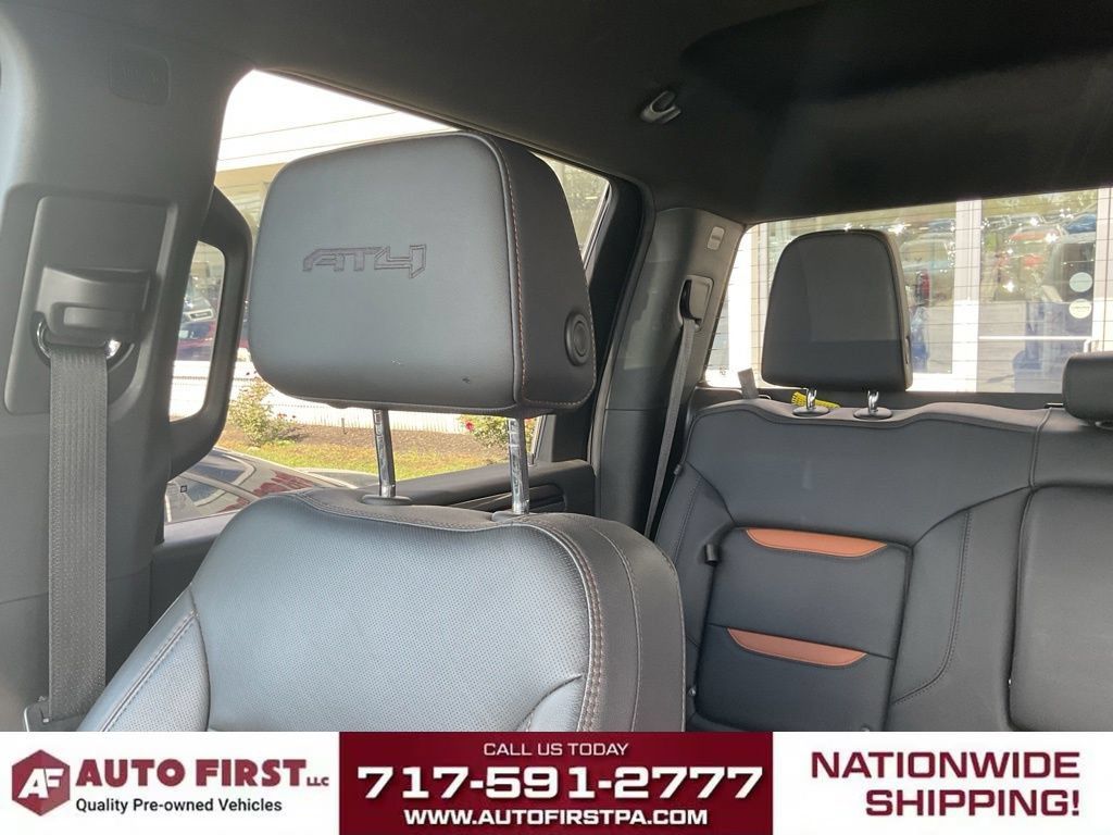 Used 2025 GMC Sierra 2500 AT4 AWD/4WD image 33