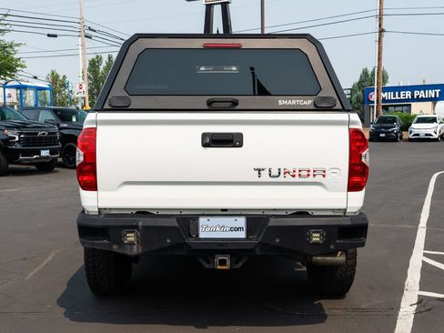 Used 2014 Toyota Tundra SR5 w/ SR5 Upgrade Package AWD/4WD image 3