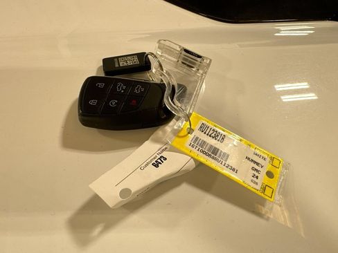 Used 2024 GMC Hummer EV 3X AWD/4WD image 36