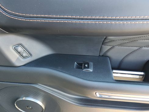 Certified 2022 Ford Expedition Platinum image 36