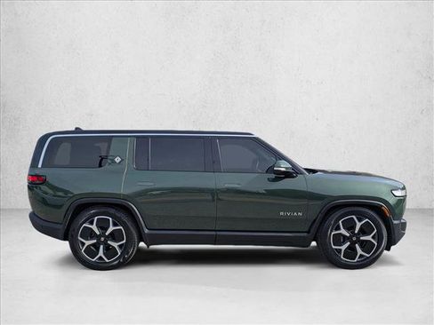 Used 2024 Rivian R1S Adventure AWD/4WD image 4